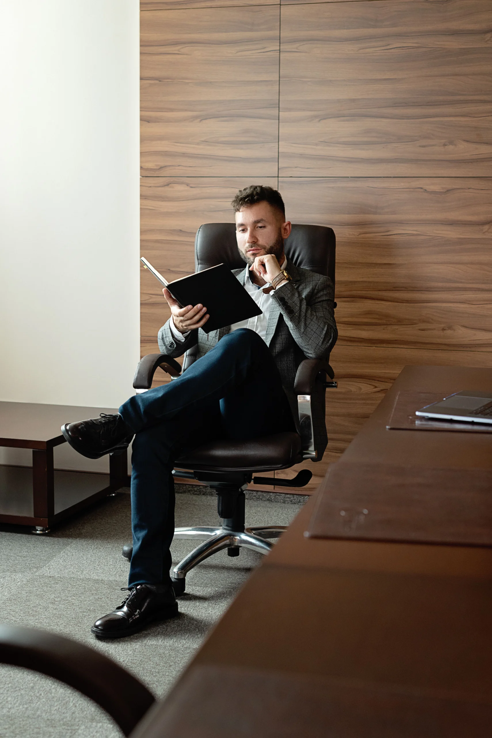 Why the Right Office Chair Matters More Than You Think